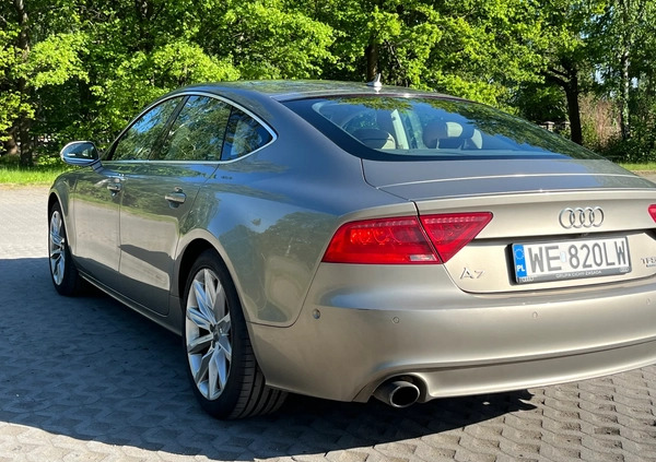 Audi A7 cena 110000 przebieg: 154000, rok produkcji 2012 z Czersk małe 106